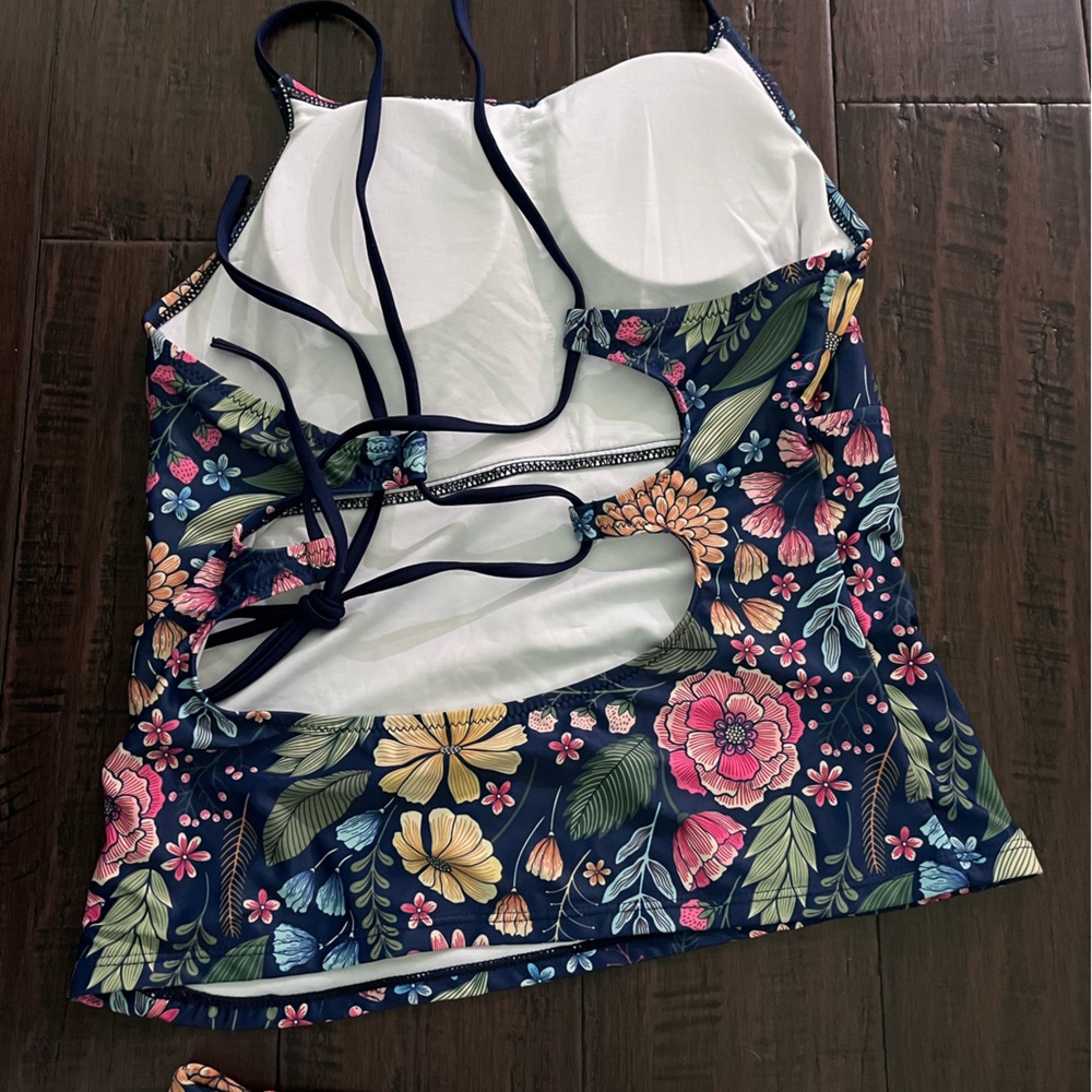 Tankini. Never worn. Size X-Large.